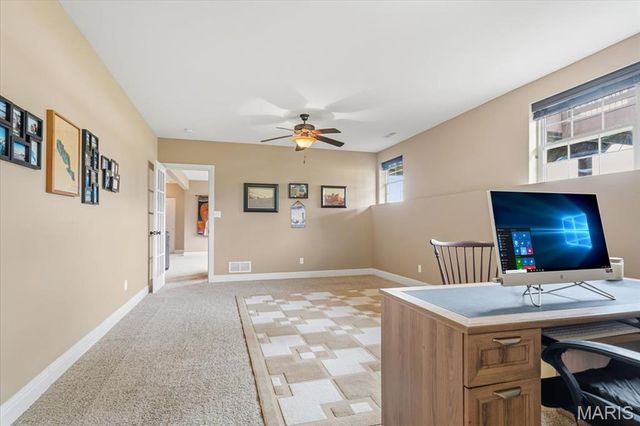 3834 N Arbor Lake Drive, Edwardsville, IL 62025