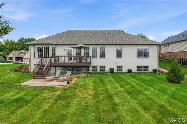 3834 N Arbor Lake Drive, Edwardsville, IL 62025