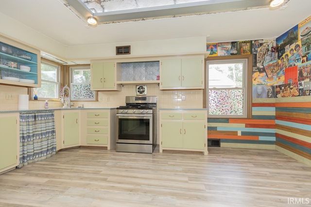 1709 Southeast Boulevard, Evansville, IN 47714