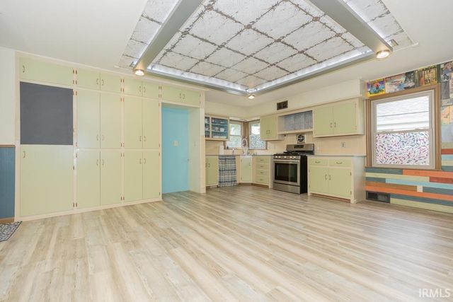 1709 Southeast Boulevard, Evansville, IN 47714