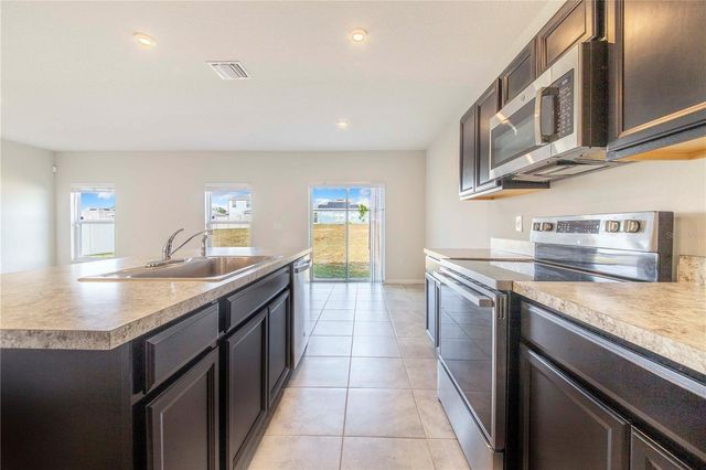 264 FIDDLEWOOD COURT, Davenport, FL 33837