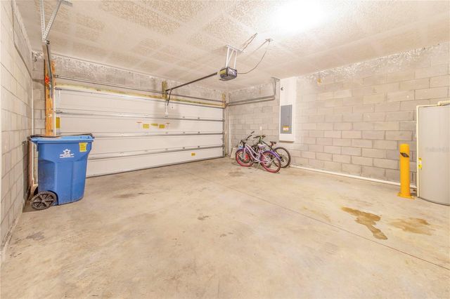 264 FIDDLEWOOD COURT, Davenport, FL 33837