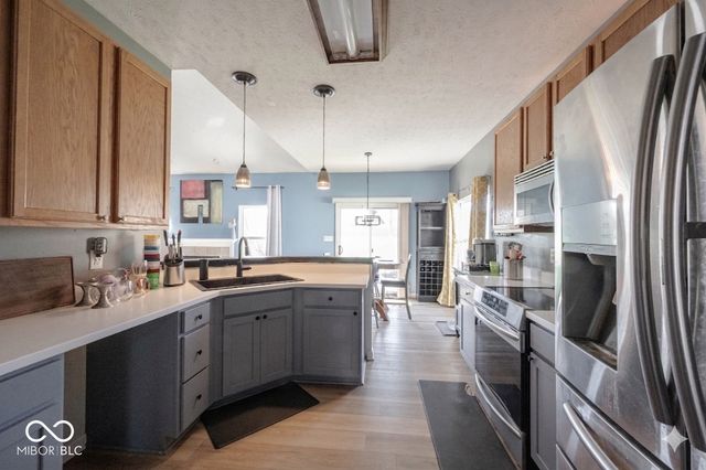 12465 Adirondack Court, Fishers, IN 46037