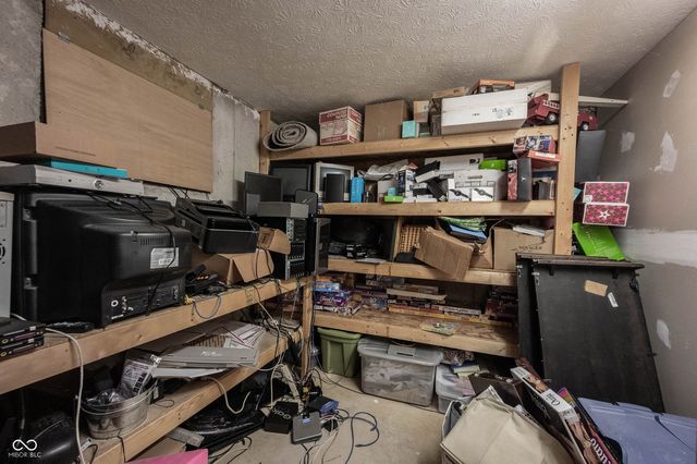 12465 Adirondack Court, Fishers, IN 46037