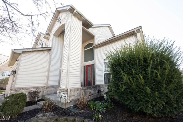 12465 Adirondack Court, Fishers, IN 46037
