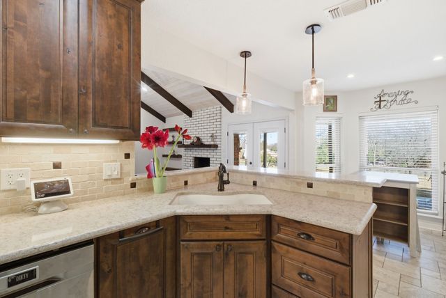 509 Queensway Road, Willow Park, TX 76087