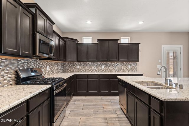 12617 ARROW WEED Drive, El Paso, TX 79928