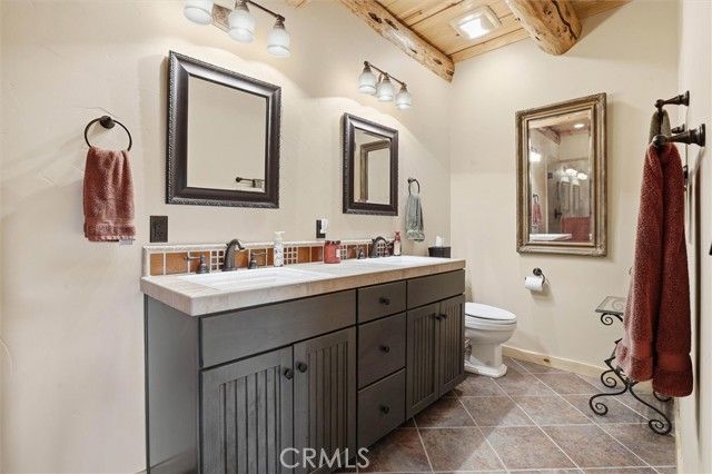 7190 Tres Vista Road, Paso Robles, CA 93446