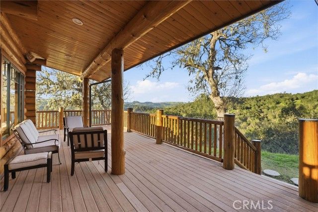 7190 Tres Vista Road, Paso Robles, CA 93446