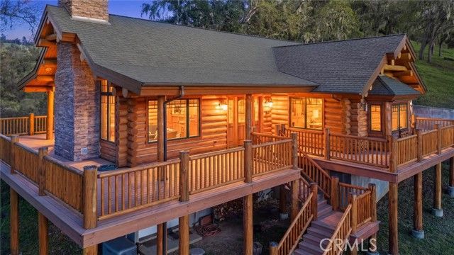 7190 Tres Vista Road, Paso Robles, CA 93446