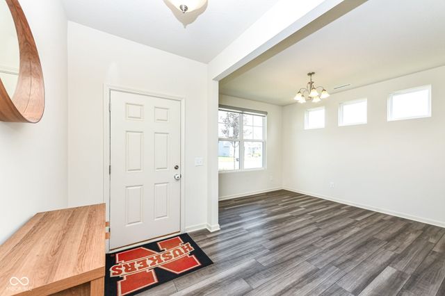 7101 Oak Trace Lane, Brownsburg, IN 46112