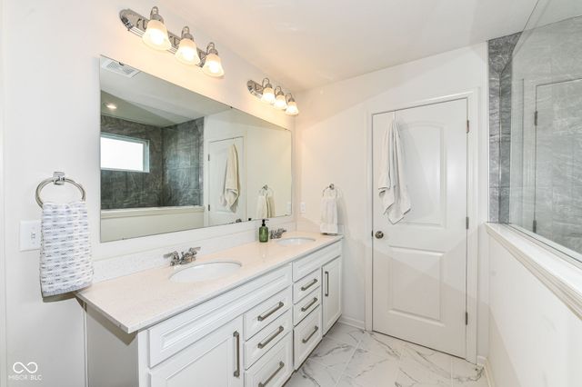 7101 Oak Trace Lane, Brownsburg, IN 46112