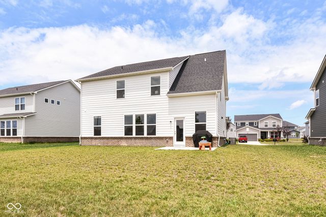 7101 Oak Trace Lane, Brownsburg, IN 46112