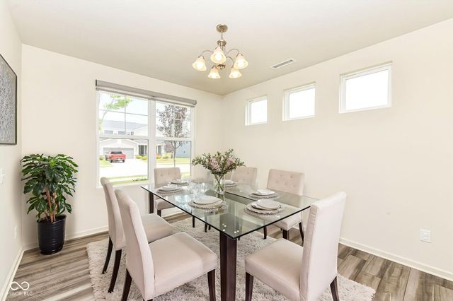 7101 Oak Trace Lane, Brownsburg, IN 46112