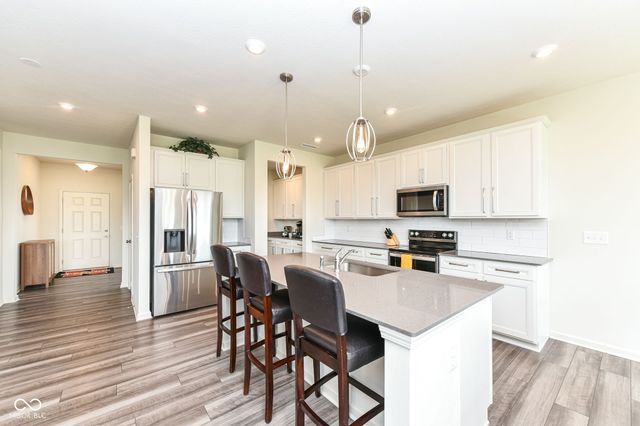 7101 Oak Trace Lane, Brownsburg, IN 46112