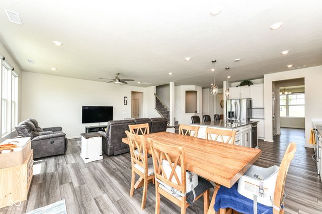 7101 Oak Trace Lane, Brownsburg, IN 46112