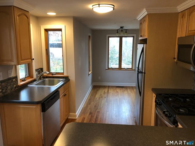 210 Oregon Road, Cheshire, CT 06410
