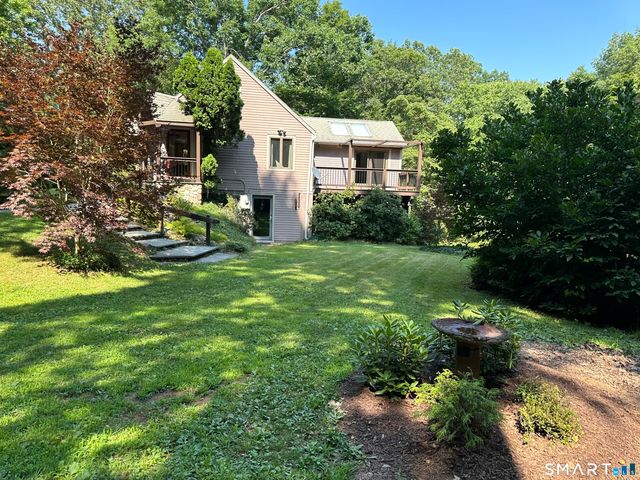210 Oregon Road, Cheshire, CT 06410