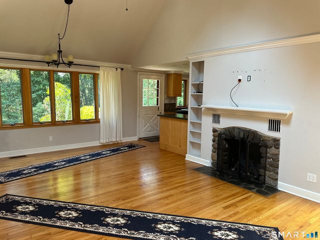 210 Oregon Road, Cheshire, CT 06410