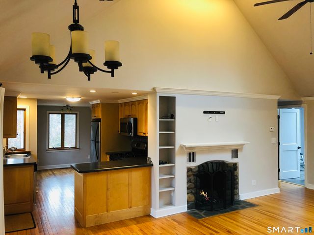 210 Oregon Road, Cheshire, CT 06410