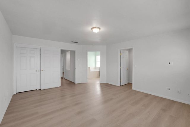 1412 Red Ribbons Ln, Manteca, CA 95337
