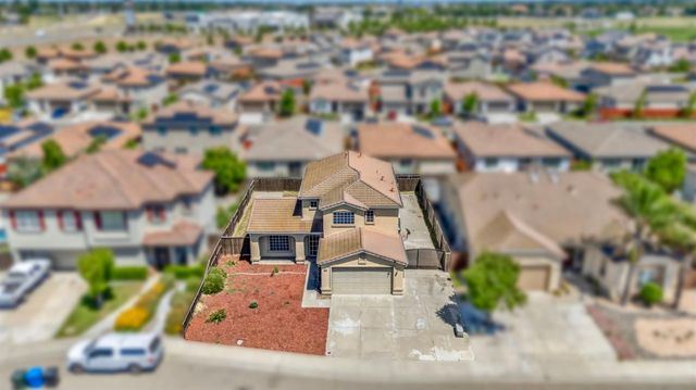 1412 Red Ribbons Ln, Manteca, CA 95337