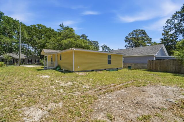 803 Melson St., Conway, SC 29527