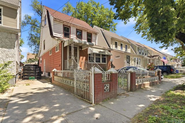 11531 197th Street, Saint Albans, NY 11412