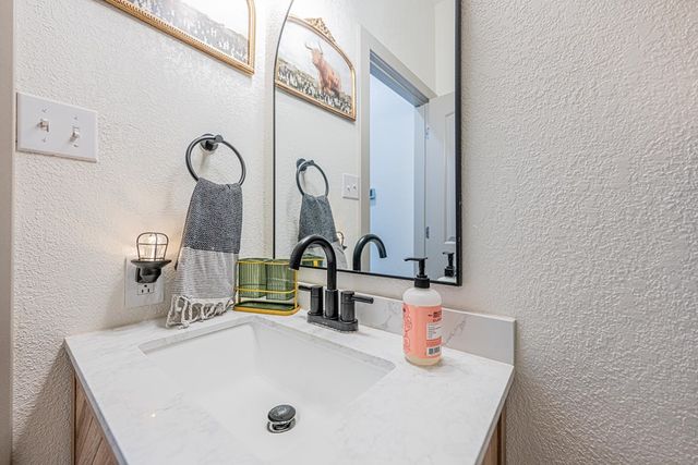 716 Melton Alley, Midland, TX 79705