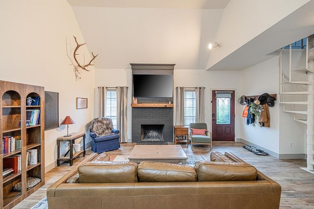 716 Melton Alley, Midland, TX 79705