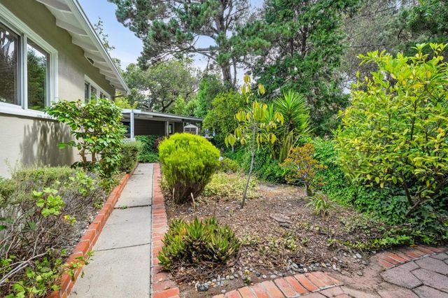 1637 Lake Chabot Terrace, San Leandro, CA 94577