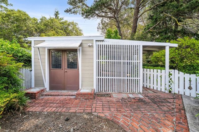 1637 Lake Chabot Terrace, San Leandro, CA 94577