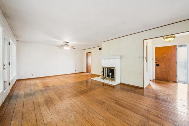 1637 Lake Chabot Terrace, San Leandro, CA 94577