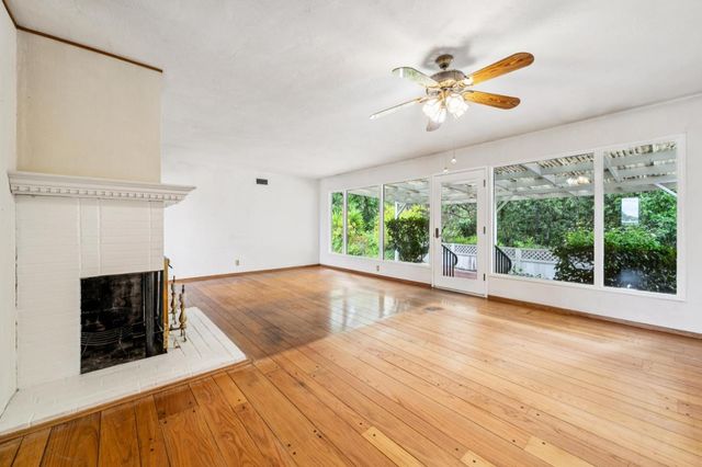 1637 Lake Chabot Terrace, San Leandro, CA 94577