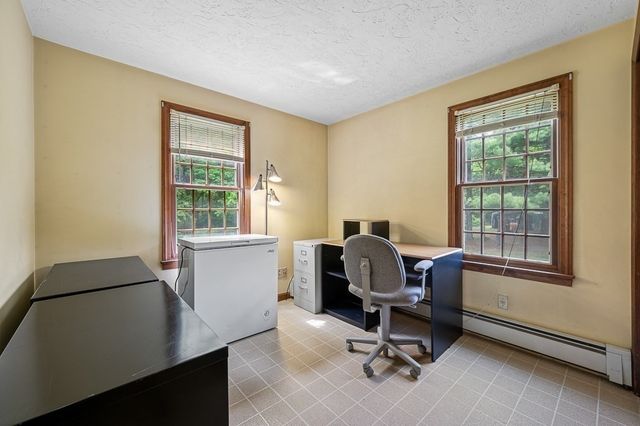 125 Rice Ave, Northborough, MA 01532