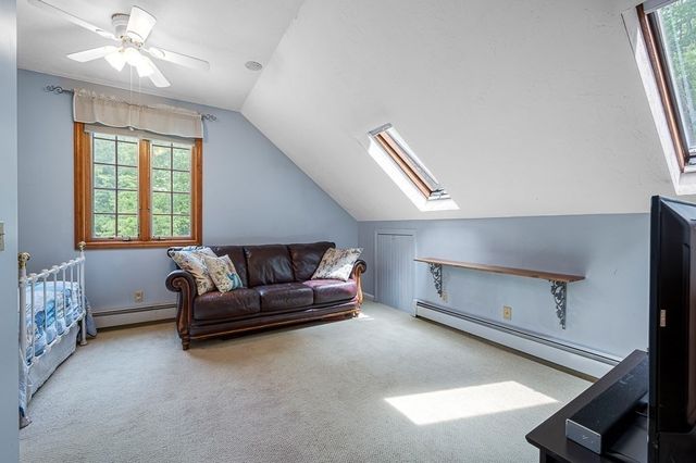 125 Rice Ave, Northborough, MA 01532