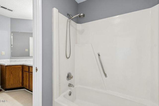 128 St Andrews Lane, Chapel Hill, NC 27517