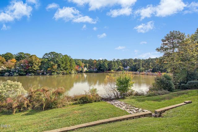 128 St Andrews Lane, Chapel Hill, NC 27517