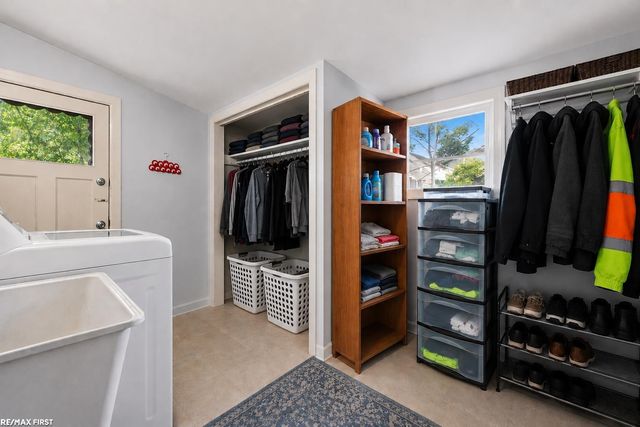 26769 Barrington Street, Madison Heights, MI 48071