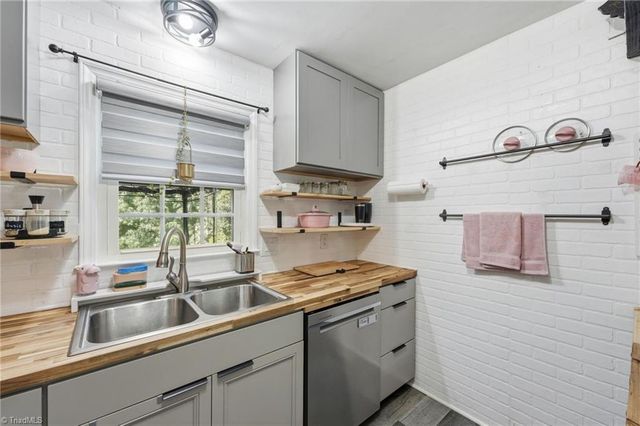 1406 Cherry Drive, Burlington, NC 27215