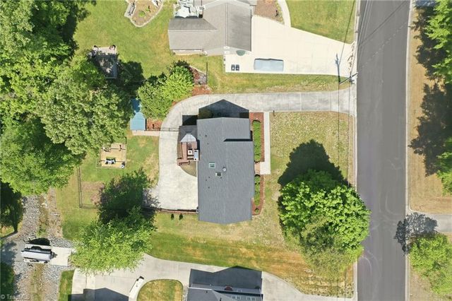 1406 Cherry Drive, Burlington, NC 27215