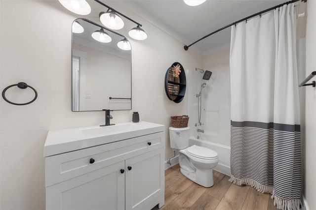 100 Deer Creek, Waco, TX 76705