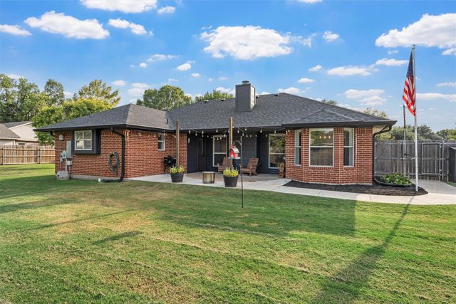 100 Deer Creek, Waco, TX 76705