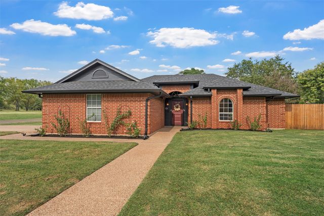 100 Deer Creek, Waco, TX 76705