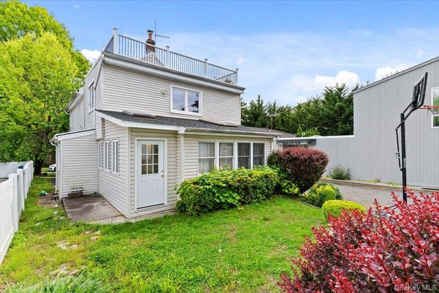 3 Franklin Road, Great Neck, NY 11024