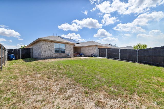 4901 Red Oak Lane, San Angelo, TX 76904
