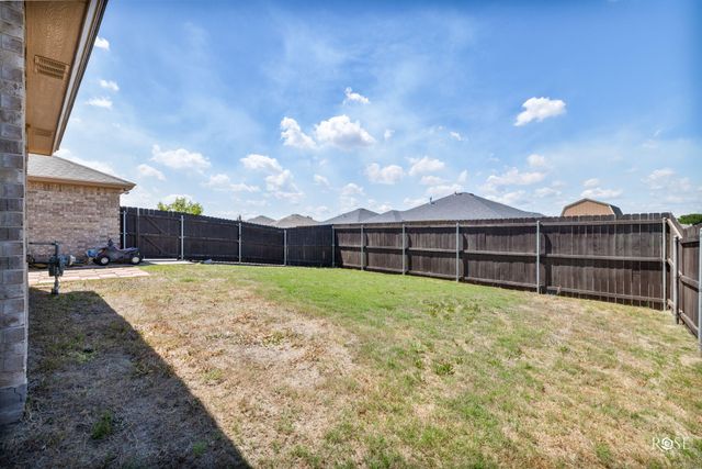 4901 Red Oak Lane, San Angelo, TX 76904
