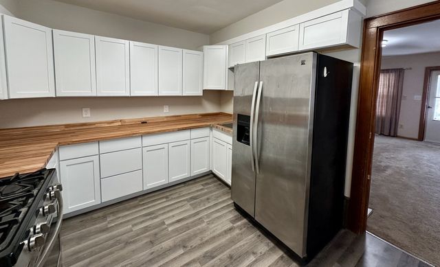 3137 Telegraph Road, Davenport, IA 52804