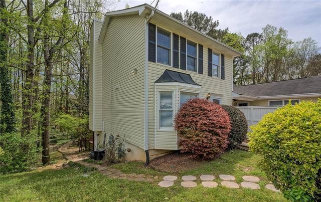 1914 Cooper Landing SE Drive, Smyrna, GA 30080