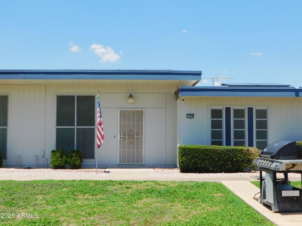 13050 N 100TH Avenue, Sun City, AZ 85351 — exterior